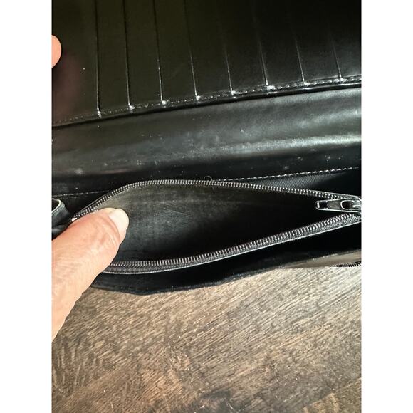 VINTAGE GUCCI BLACK LEATHER G WALLET - Picture 6 of 6